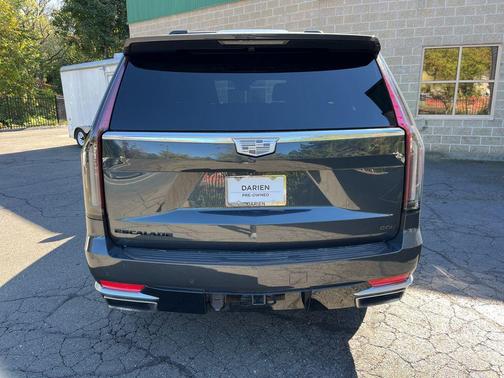 2022 Cadillac Escalade ESV Premium Luxury