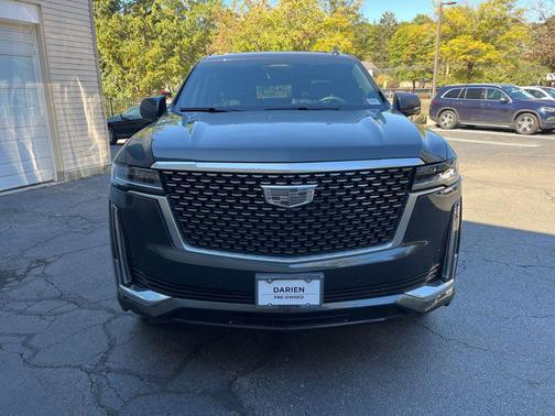 2022 Cadillac Escalade ESV Premium Luxury