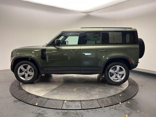 2026 Land Rover Defender S