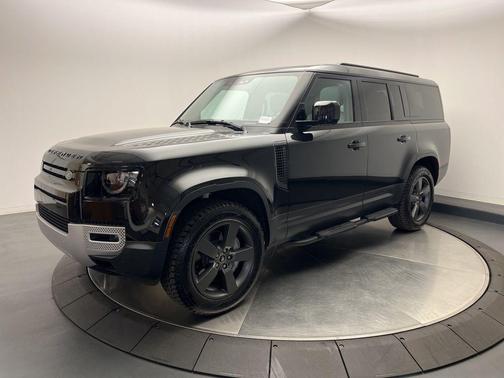 2025 Land Rover Defender 130 P300 S