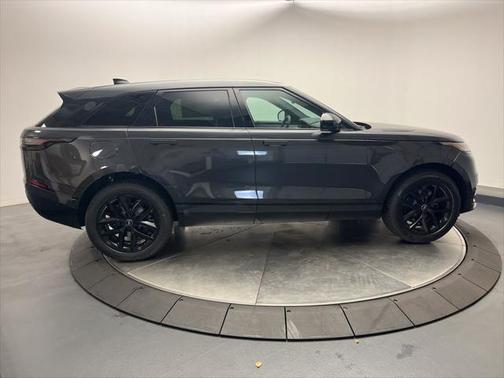 2026 Land Rover Range Rover Velar P250 SE R-Dynamic