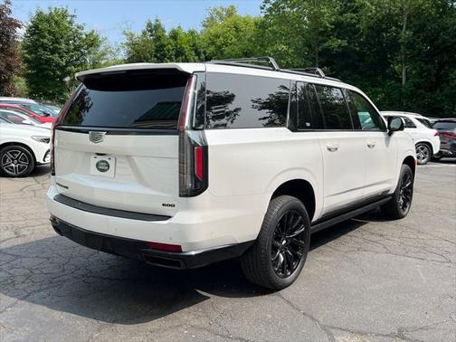 2022 Cadillac Escalade ESV Sport Platinum
