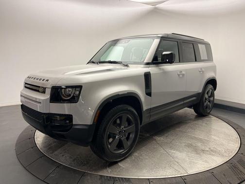 2026 Land Rover Defender P300 S