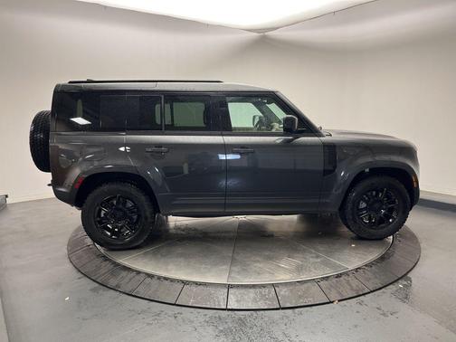 2026 Land Rover Defender S