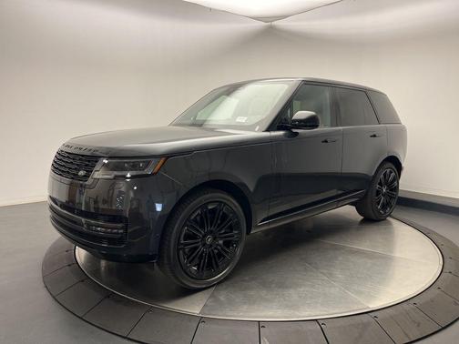 2025 Land Rover Range Rover P400 SE