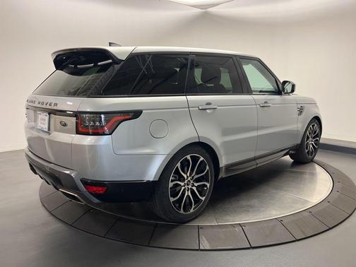 2022 Land Rover Range Rover Sport HSE Silver Edition