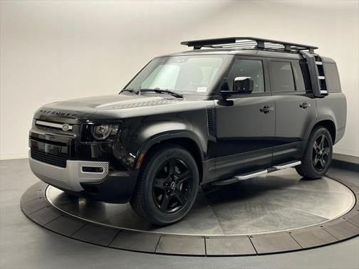 2023 Land Rover Defender 130 SE