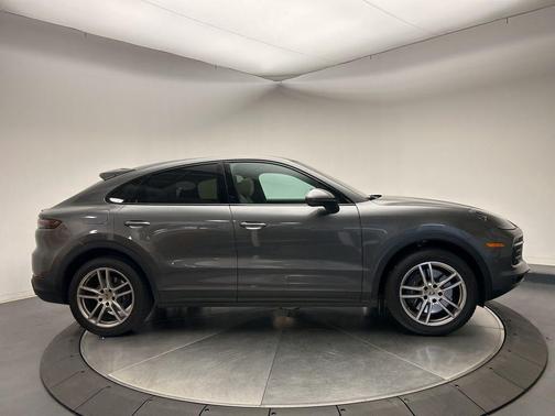 2023 Porsche Cayenne Cayenne