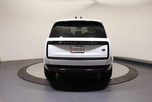 Fuji White 2023 Land Rover Range Rover P530 SE