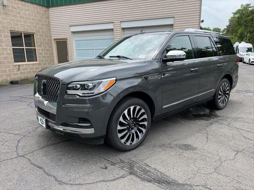 2022 Lincoln Navigator Black Label