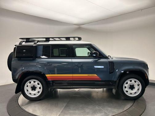 2025 Land Rover Defender 110 P300