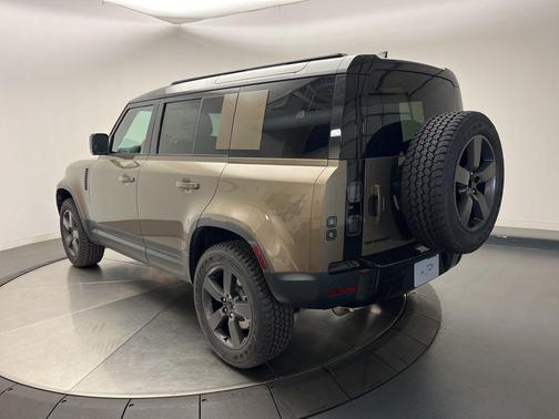 2026 Land Rover Defender