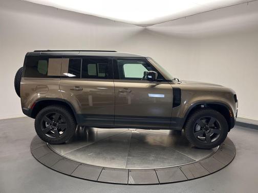 2026 Land Rover Defender