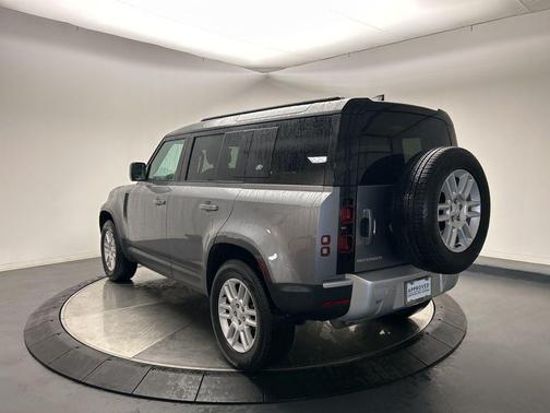 2023 Land Rover Defender 110 S
