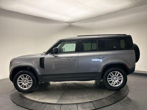 2023 Land Rover Defender 110 S