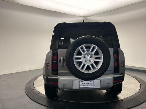 2023 Land Rover Defender 110 S