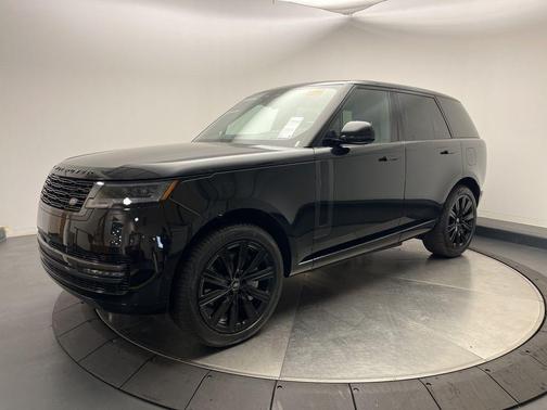 2025 Land Rover Range Rover P550e SE