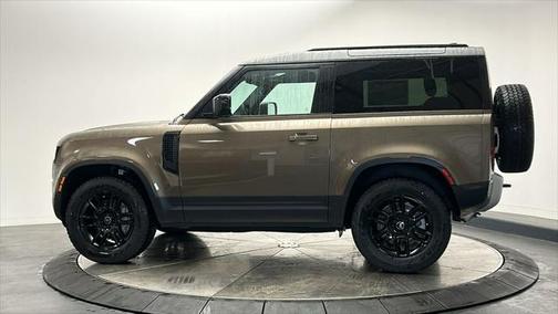 2025 Land Rover Defender 90 P300 S