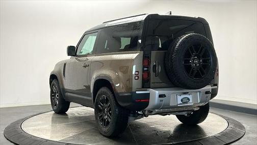 2025 Land Rover Defender 90 P300 S