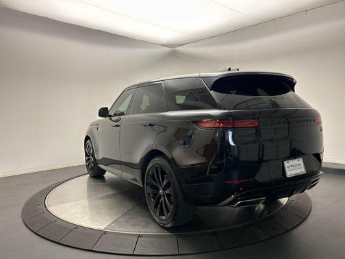 2023 Land Rover Range Rover Sport SE