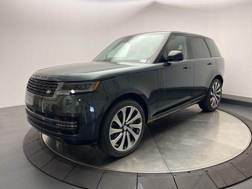 2025 Land Rover Range Rover P400 SE