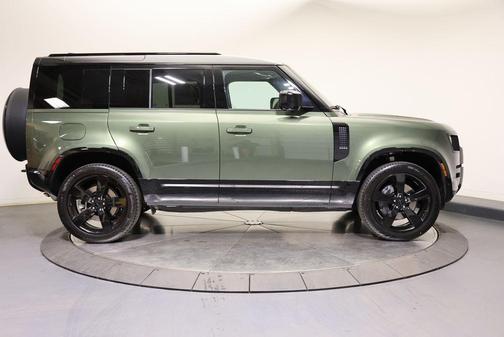 2026 Land Rover Defender P400 X-Dynamic SE