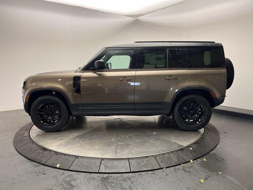 2026 Land Rover Defender
