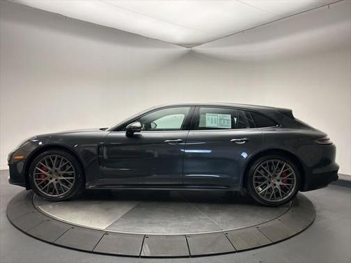 2018 Porsche Panamera Sport Turismo Turbo