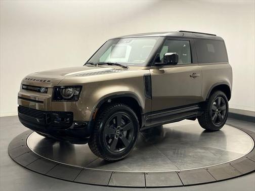 2025 Land Rover Defender 90 P400 X-Dynamic SE