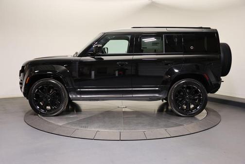 Narvik Black 2026 Land Rover Defender 110 V8