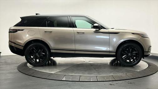 2026 Land Rover Range Rover Velar P400 Dynamic SE