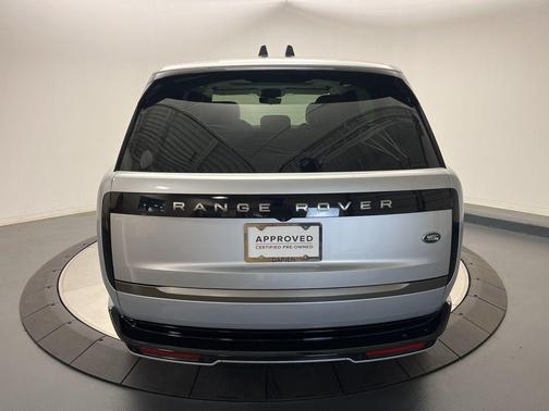 2023 Land Rover Range Rover P400 SE