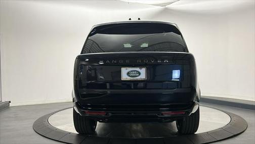 2025 Land Rover Range Rover Autobiography