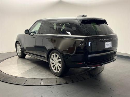 2023 Land Rover Range Rover P400 SE