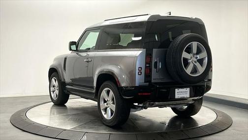 2022 Land Rover Defender 90 X-Dynamic S