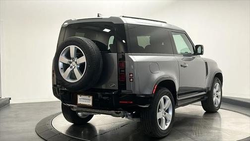 2022 Land Rover Defender 90 X-Dynamic S