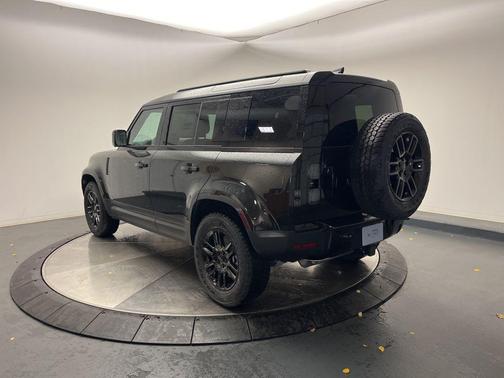 2026 Land Rover Defender S