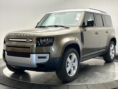 2025 Land Rover Defender 110 P300
