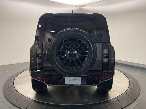 2026 Land Rover Defender S