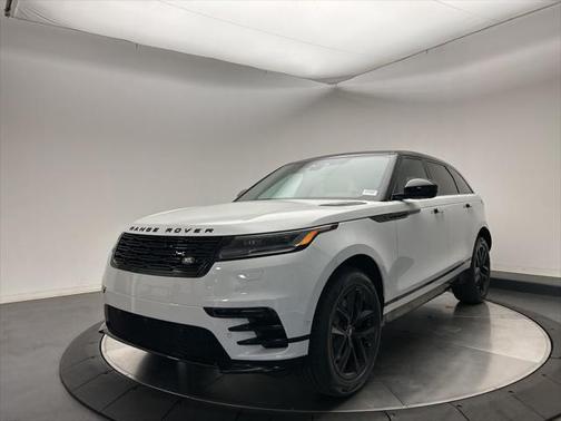 2026 Land Rover Range Rover Velar P250 SE R-Dynamic