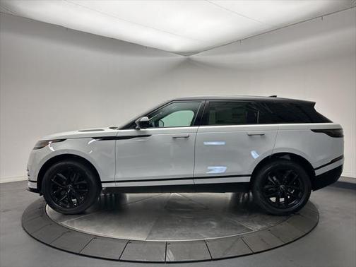 2026 Land Rover Range Rover Velar P250 SE R-Dynamic