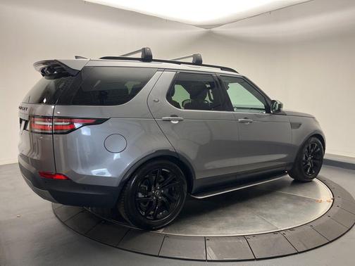 2020 Land Rover Discovery HSE