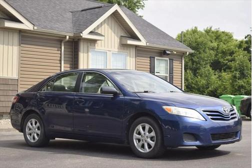 2011 Toyota Camry LE