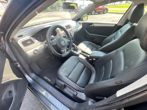 2014 Volkswagen Jetta Auto SE w/Connectivity
