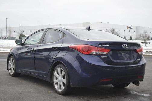 2013 Hyundai ELANTRA Limited