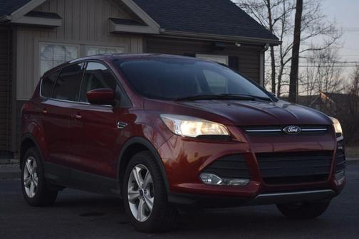 2015 Ford Escape SE