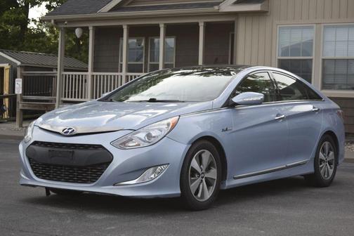 2012 Hyundai SONATA Hybrid Base