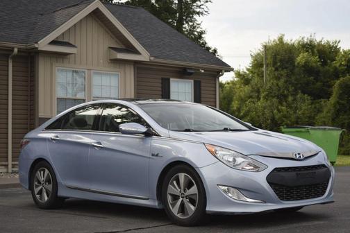 2012 Hyundai SONATA Hybrid Base