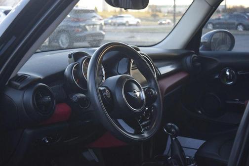 2015 MINI Hardtop Cooper