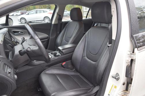2013 Chevrolet Volt Base